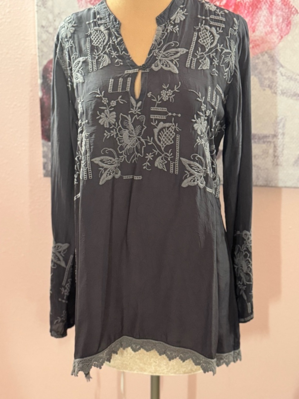 Johnny Was Charcoal Gray Embroidered Long-Sleeve Hi-Lo Tunic